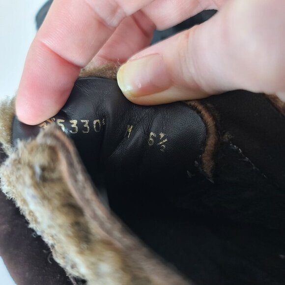 Stuart Weitzman Suede Shearling Trim Ankle Booties Brown Size 6.5 - Picture 12 of 12